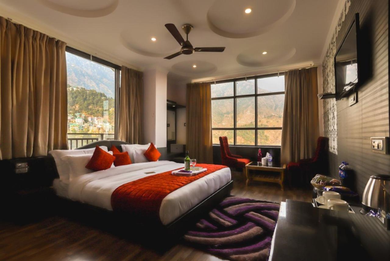 Hotel Holiday Hill, Near Mall Road, Mcleodganj# Parking#Restaurant Dharamszala Kültér fotó