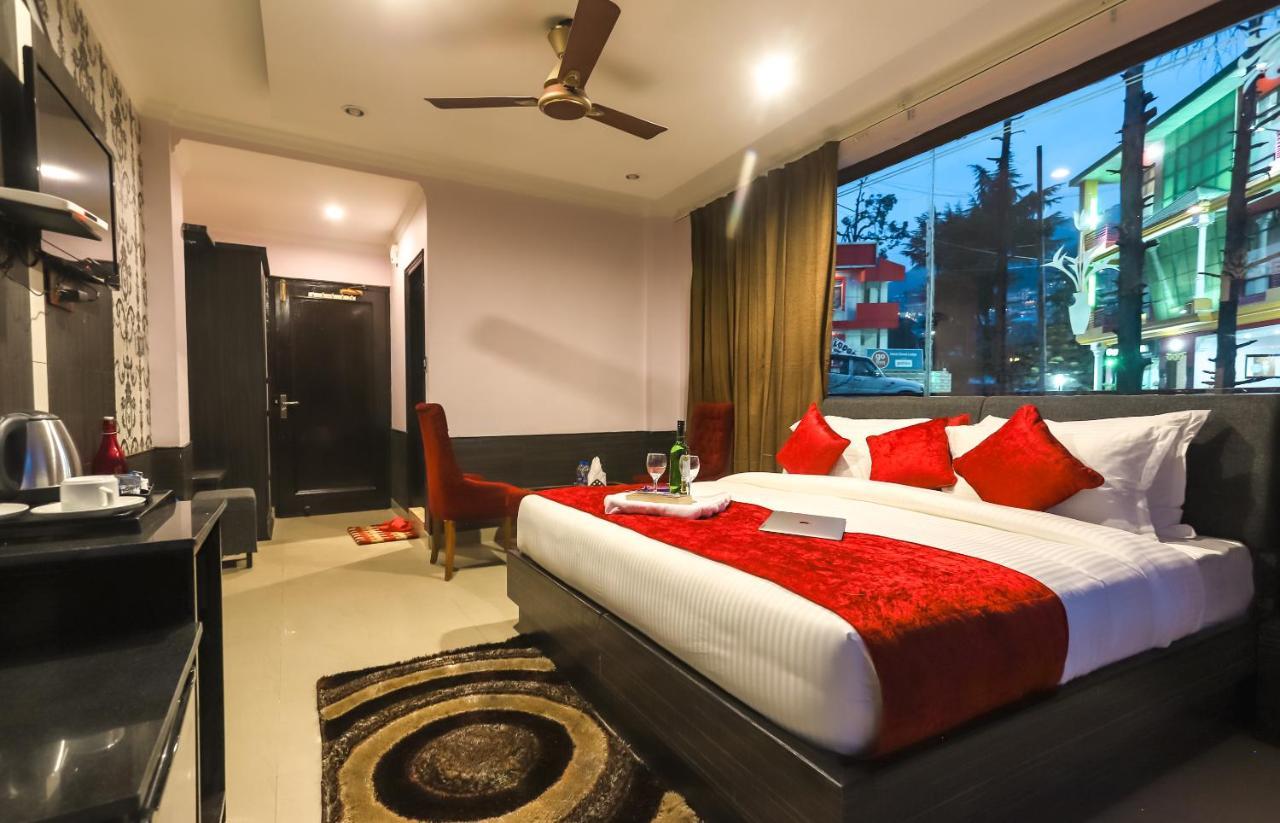 Hotel Holiday Hill, Near Mall Road, Mcleodganj# Parking#Restaurant Dharamszala Kültér fotó