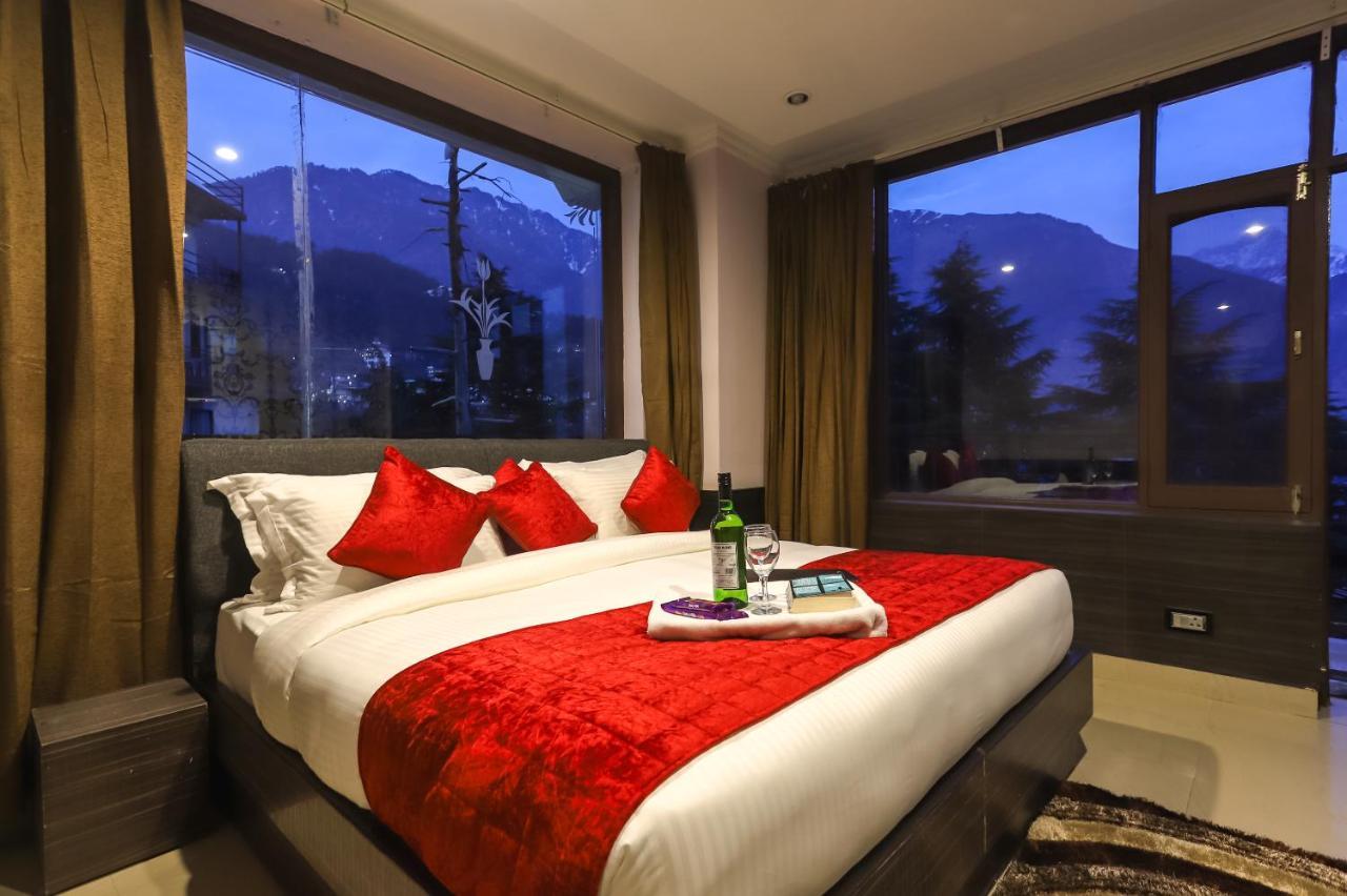 Hotel Holiday Hill, Near Mall Road, Mcleodganj# Parking#Restaurant Dharamszala Kültér fotó