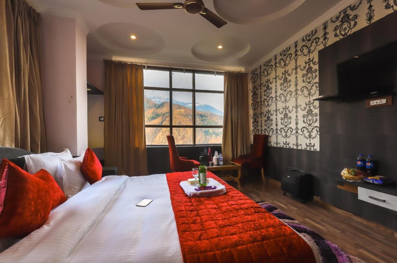 Hotel Holiday Hill, Near Mall Road, Mcleodganj# Parking#Restaurant Dharamszala Kültér fotó